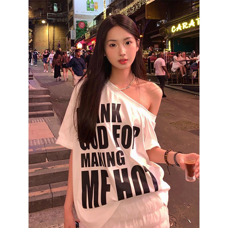 美式复古斜肩短袖t恤女夏季设计感小众宽松露肩辣妹上衣