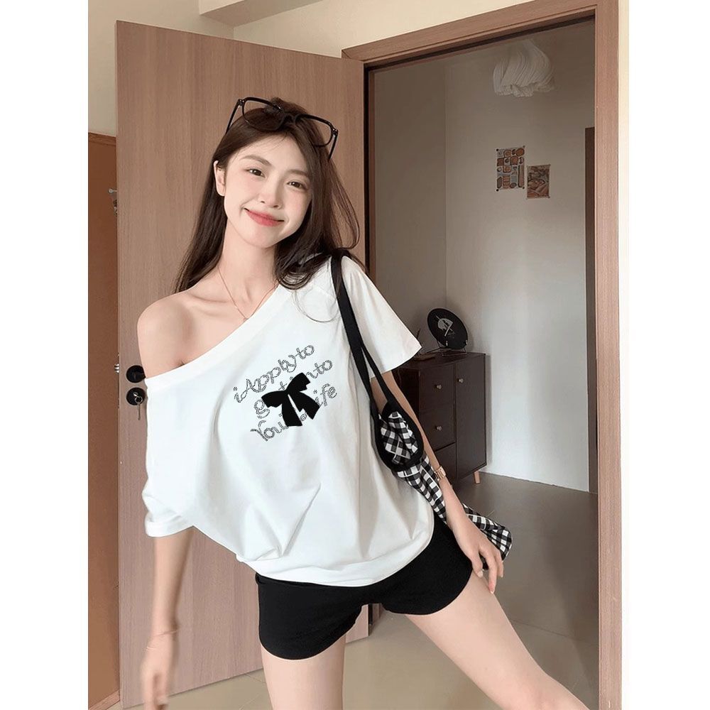 美式复古斜肩短袖t恤女夏季设计感小众宽松露肩辣妹上衣 美式复古斜肩短袖t恤女夏季设计感小众宽松露肩辣妹上衣