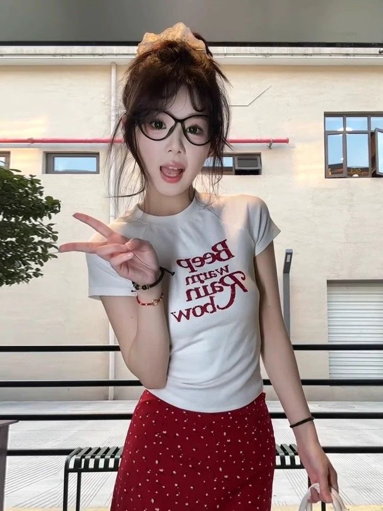 【1*1纯棉 常规款】印花正肩常规短袖 高弹力新款夏季修身显 【1*1纯棉 常规款】印花正肩常规短袖 高弹力新款夏季修身显